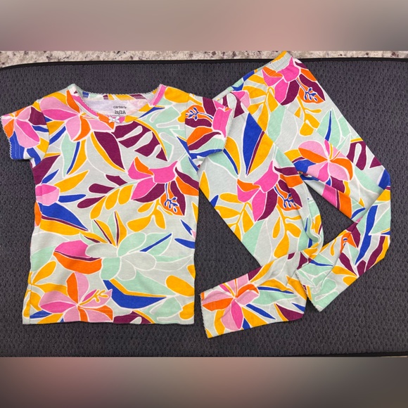 Carter's Other - 3/$10 Carters 2T floral print short sleeve Cotton pajama set